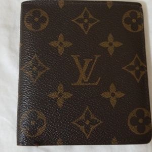 Louis Vuitton Compact Wallet